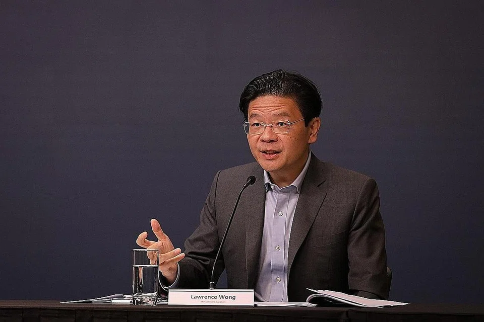 Menteri Pendidikan Encik Lawrence Wong.