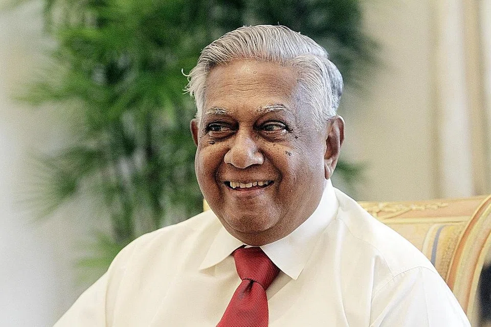 ENCIK S R NATHAN