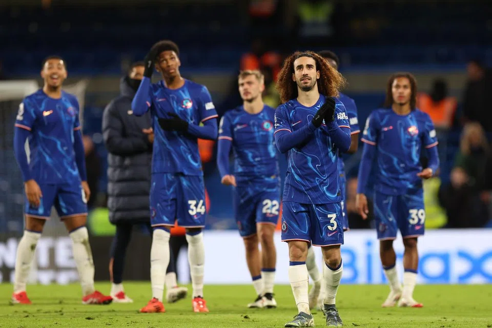 Pemain-pemain Chelsea meraikan kemenangan 4-0 ke atas Southampton pada 26 Februari. Kemenangan ini memastikan bahawa mereka masih mempunyai peluang mengakhiri musim Liga Perdana England (EPL) di tempat empat teratas.