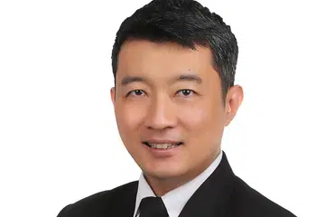 Encik Sani Hamid memberi nasihat tentang cara untuk membantu ibu bapa membuat persiapan bersara, sebagai anak tunggal.