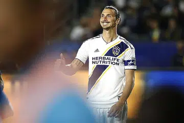 INGIN KEMBALI KE OLD TRAFFORD: Ibrahimovic menjaringkan 28 gol dalam penampilannya pada musim 2016-17 ketika bersama United sebelum bergelut dengan kecederaan kaki. - Foto AFP