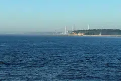 PARAS KEKAL RENDAH: Jepun mengesahkan bahawa paras radioaktif dalam air laut dekat loji nuklear Fukushima Daiichi ini tetap tidak melebihi had selepas air sisa dilepaskan dari loji itu ke Lautan Pasifik.