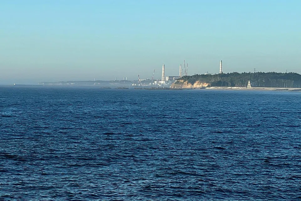 PARAS KEKAL RENDAH: Jepun mengesahkan bahawa paras radioaktif dalam air laut dekat loji nuklear Fukushima Daiichi ini tetap tidak melebihi had selepas air sisa dilepaskan dari loji itu ke Lautan Pasifik.