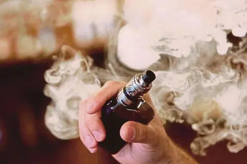 rokok elektronik, ‘vape’, Selangor