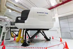 Simulator pesawat, ‘Embraer E2’, dilancarkan di Pusat Latihan Singapore Airlines. Simulator penerbangan penuh ‘Embraer E2’ adalah yang pertama seumpamanya di rantau Asia-Pasifik.
