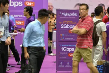starhub, myrepublic