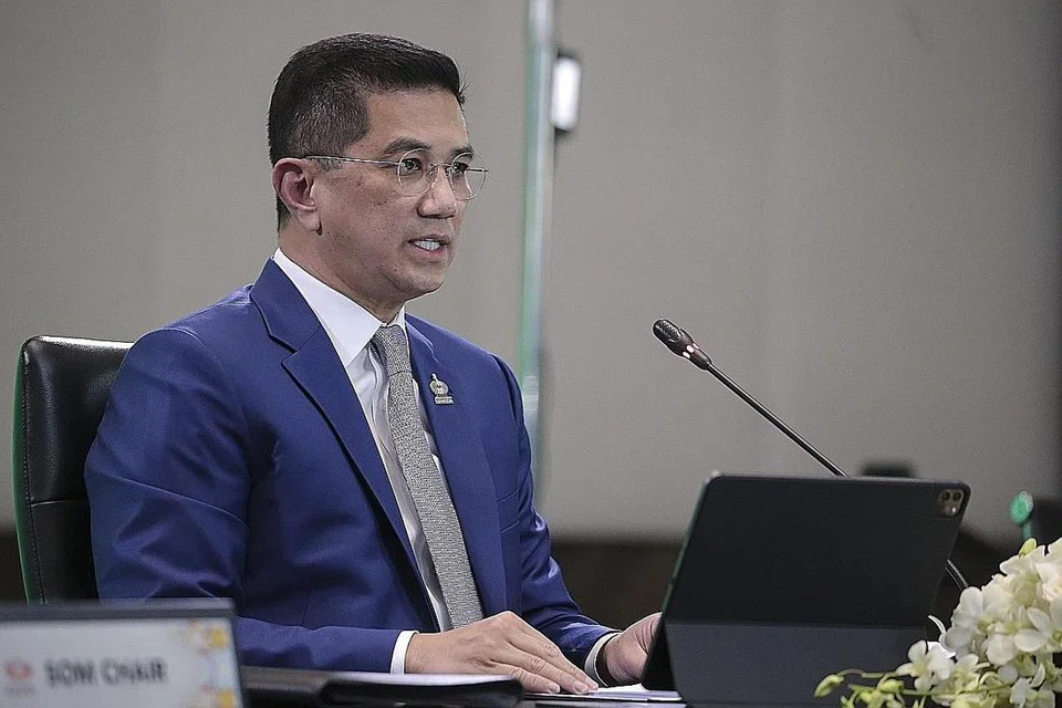DATUK AZMIN ALI: Berkata Datuk Anwar Ibrahim jadi "insan penuh dendam, bukan terhadap saya sahaja, malah seluruh negara" apabila dibebaskan dari penjara.
