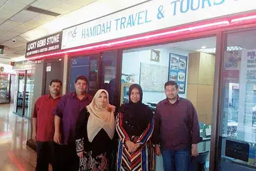 MANFAAT BANTUAN: Guna skim pemerintah bagi kekal dan tingkat kemahiran pekerja. - Foto HAMIDAH TRAVEL & TOURS