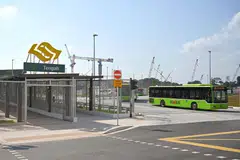 Perkhidmatan terus ke pusat bandar pada waktu sibuk, 674, dikendalikan oleh Tower Transit. Ia akan melalui enam perhentian bas di sepanjang Tengah Drive, Tengah Garden Walk, Tengah Garden Avenue, Tengah Boulevard dan Plantation Crescent pada hari-hari bekerja.
