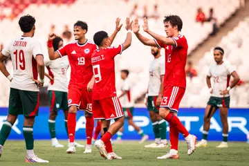 Pemain pasukan Singa meraihkankan kemenangan 1-0 ke atas Bangladesh dalam saingan Kumpulan A, Piala Asean Fifa. Walaupun meraih tiga mata berharga, Singa perlu memperkemas jentera serangan menjelang pertemuan menentang Malaysia.