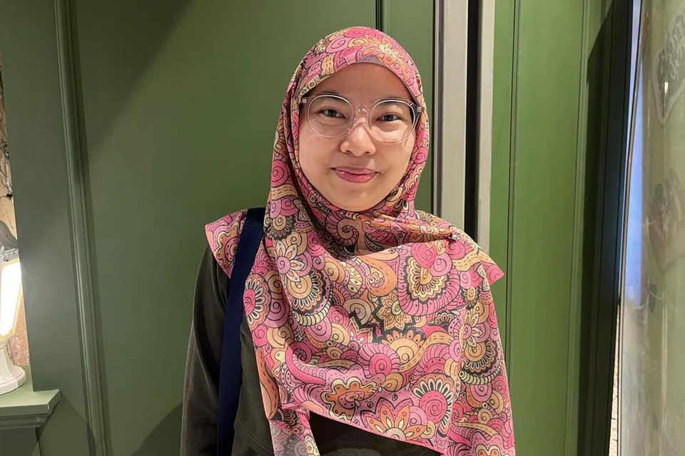 Pembantu tadbir, Cik Marlina Jamal, 35 tahun, bimbang penyasaran subsidi petrol akan beri kesan kepada lonjakan kos sara hidup rakyat.