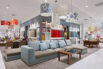 PELBAGAI PILIHAN: Perabot menarik dengan lebih 2,000 bahan dan warna jenama Warwick jadi pilihan. Anda boleh membawa gaya yang istimewa di rumah anda pada Hari Raya nanti. - Foto HARVEY NORMAN