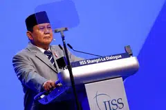 Bakal Presiden Indonesia, Encik Prabowo Subianto, berucap pada Sidang Puncak Keselamatan Asia ke-21 Dialog Shangri-La 2024 (SLD24) di Singapura