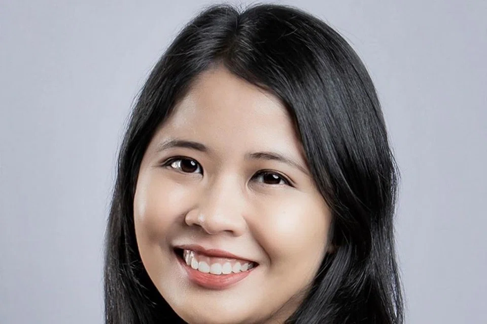 Penolong Editor Berita (Media Sosial), Cik Ervina Mohd Jamil. 