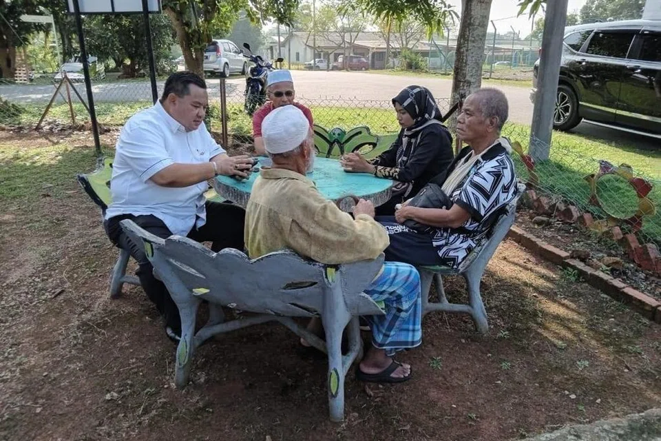 PENUH AKTIVITI: Warga emas yang berada di pusat penjagaan atau kebajikan sama ada secara tetap atau harian dapat mengisi masa dengan pelbagai aktiviti bermanfaat.