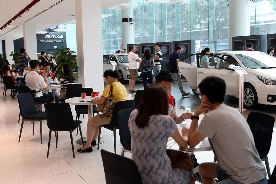 BIDAAN COE: Harga COE rata-ratanya ditutup lebih rendah kecuali bagi bagi kenderaan komersial termasuk termasuk bas dan kenderaan barangan.