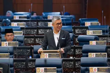 Menteri Pelaburan, Perdagangan dan Industri Malaysia, Tengku Datuk Seri Zafrul Abdul Aziz. 