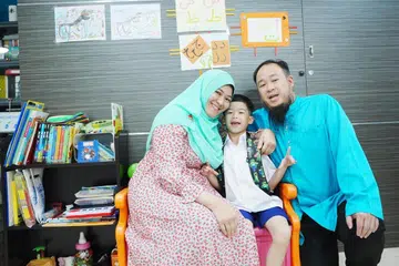 Cik Shahirah Muhammad Sharif Encik Chia Muhammad Yusuf, primary 1