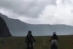 Pelancong diingatkan agar tidak menggunakan motosikal automatik ke Gunung Bromo kerana berbahaya 
