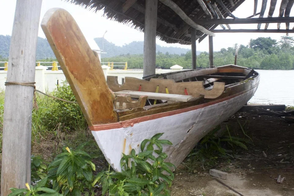 SIAP BERPINDAH: Kolek yang dilihat ini adalah kolek sama yang dibawa ke Bendera Bay, Pulau St John, kata Encik Encik Fawzi.