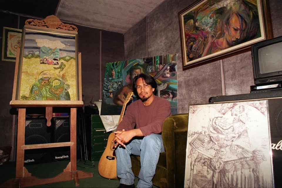 Datuk Dr M. Nasir pada zaman mudanya di Singapura merupakan seorang pelukis yang aktif menghasilkan lukisan.