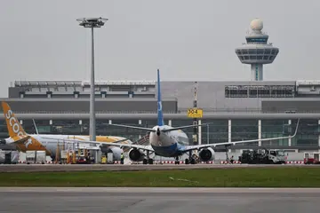 Singapura, penerbangan, levi bahan api hijau