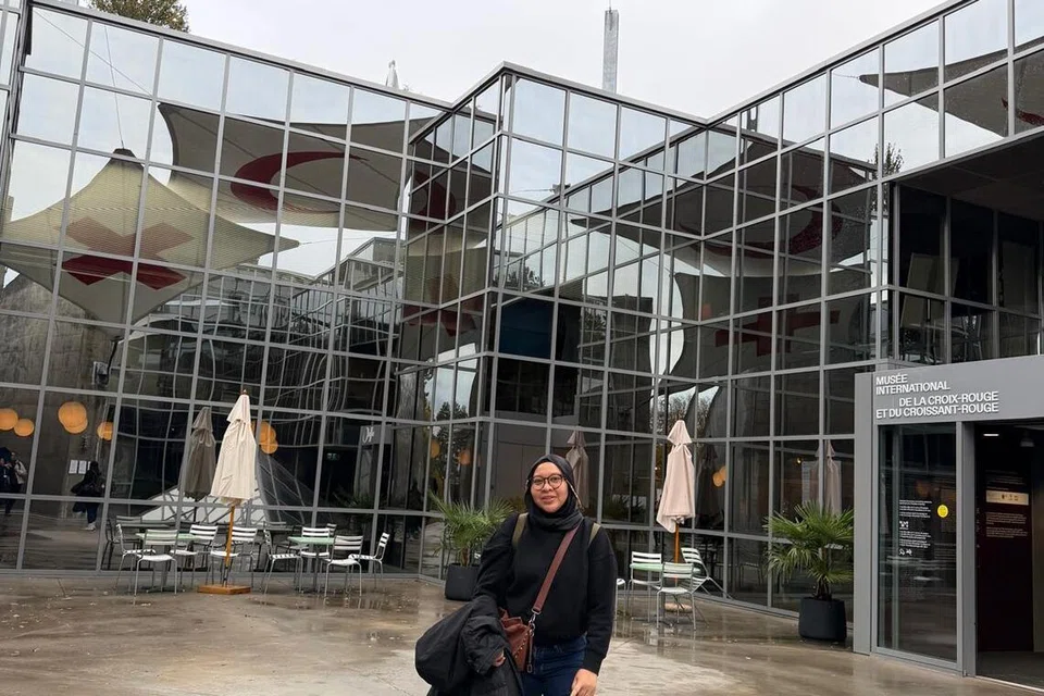 Pameran kerja-kerja kemanusiaan dari seluruh dunia dipamerkan di ibu pejabat Palang Merah di Geneva. 