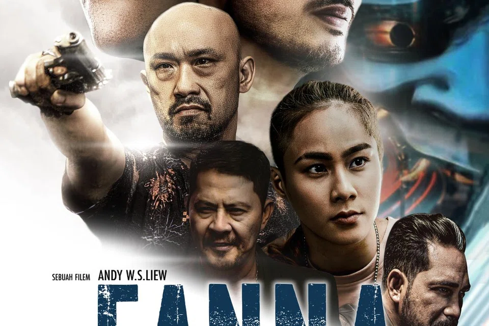 CINTA DUA DUNIA BERBEZA: ‘Fanna’ memaparkan percintaan dan perjuangan hidup gadis bernama Fanna yang menderita penyakit barah dan Shafik yang bergelumang dengan dunia samseng dan sentiasa dikejar musuh.