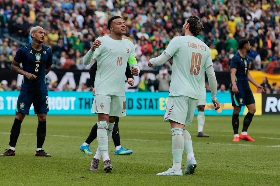 Kylian Mbappe, france, brazil