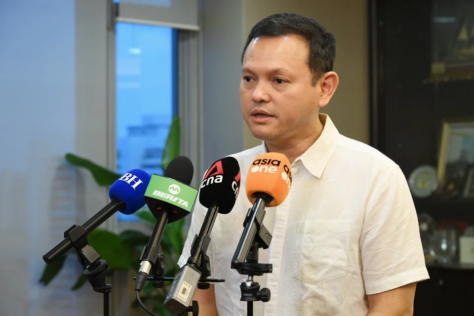 Pemangku Menteri Bertanggungjawab bagi Ehwal Masyarakat Islam, Encik Zaqy Mohamad, bercakap dengan media pada 30 September di pejabat Majlis Ugama Islam Singapura (MUIS) di Braddell Road semasa mengumumkan senarai anggota dan skop tugasan jawatankuasa semakan tersebut.