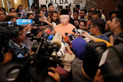 Perdana Menteri Datuk Seri Najib Razak bercakap kepada wartawan di Kuala Lumpur pada Khamis (21 Jul). 