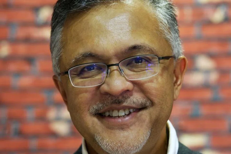 Pengarah Program dan Pengasas Bersama badan kajian bebas, Merdeka Centre, Encik Ibrahim Suffian.