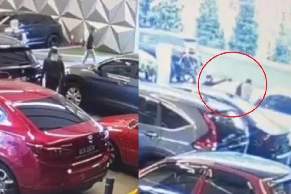 Gambar kiri rakaman kamera litar tertutup (CCTV) lokasi kejadian pemain bola sepak Malaysia, Faisal Halim, disimbah asid di sebuah pusat beli-belah di Petaling Jaya, Selangor, pada 5 Mei lalu. Gambar kanan rakaman CCTV menunjukkan pelaku kejadian yang diburu polis.