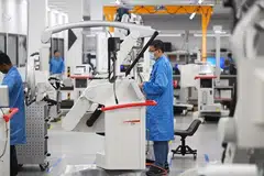 Indeks Pembelian Pengurus (PMI) Singapura, kayu ukur sektor perkilangan, naik kepada 50.7 mata pada Mac, daripada 50.6 mata pada Februari. 