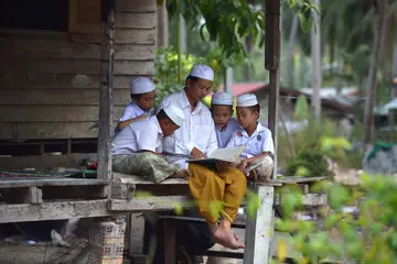 Keakraban antara ulama dengan masyarakat telah menjana masyarakat Islam yang berkualiti, bertamadun dan bertakwa. 