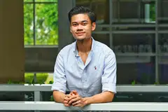 Pelajar bidang kejururawatan, Encik Muhammad Faiz Zufairi, yang bergelut dengan kemurungan sejak disahkan mengalaminya pada Februari 2024, kini berkongsi tentang cabaran kesihatan mental di wadah TikTok, dengan harapan dapat meningkatkan kesedaran dan memupuk rasa empati dalam kalangan masyarakat.