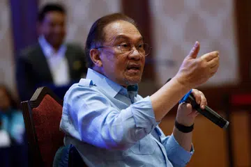 Perdana Menteri Malaysia, Datuk Seri Anwar Ibrahim, mendapat rating penerimaan lebih tinggi pada 2024 berbanding 2023.
