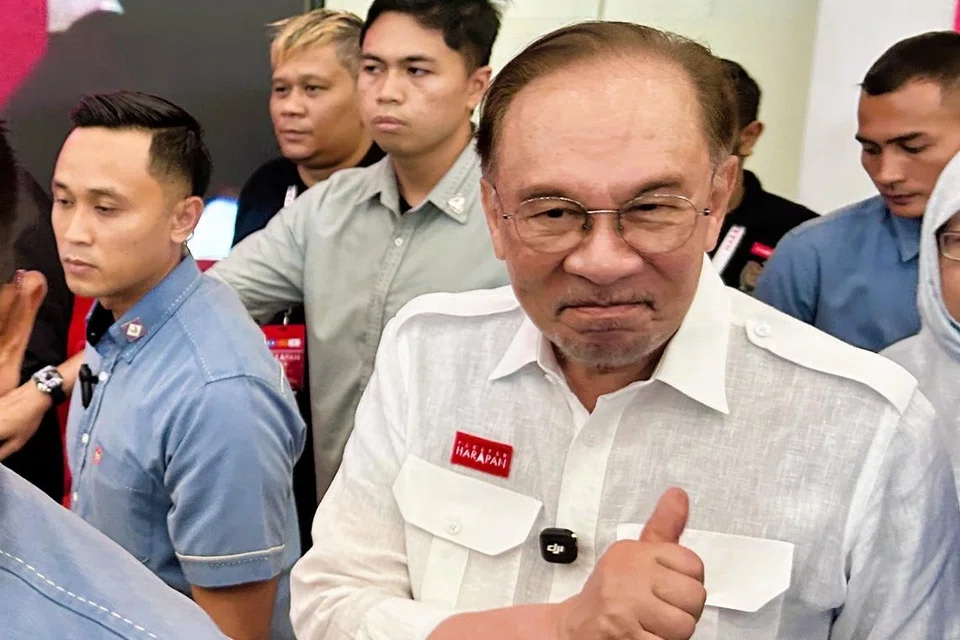 Perdana Menteri Malaysia, Datuk Seri Anwar Ibrahim yang juga Pengerusi Pakatan Harapan (PH).