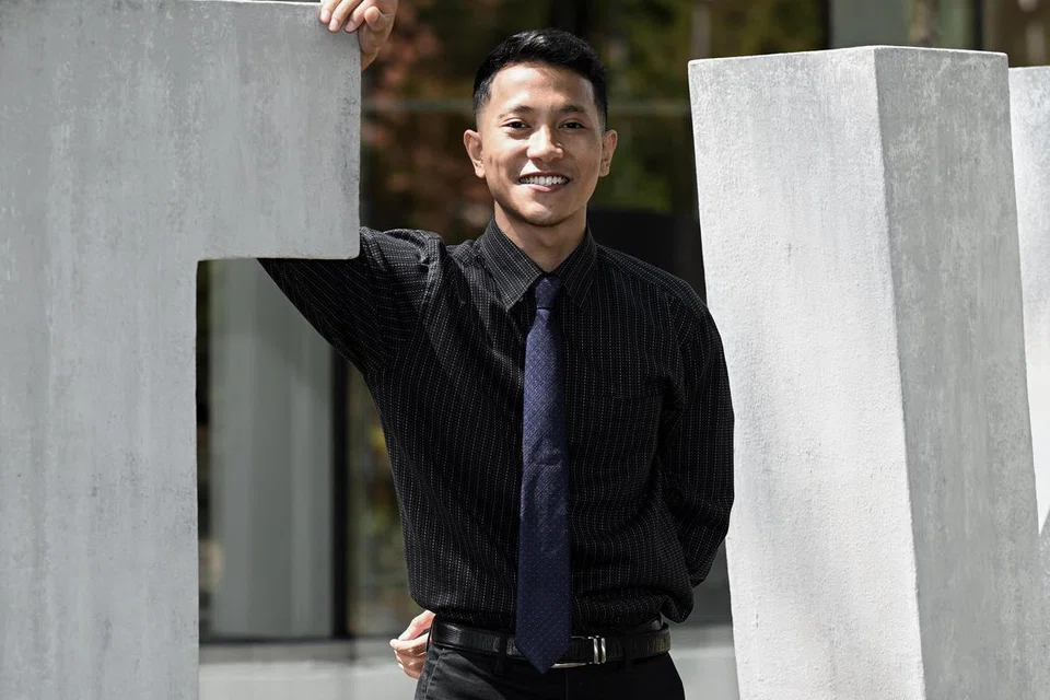 Encik Muhammad Shalihin Abd Fazil, pelajar Institut Teknologi Singapura (SIT), ialah antara 204 pelajar yang menerima Biasiswa Industri-Singapura (SgIS) tahun ini.