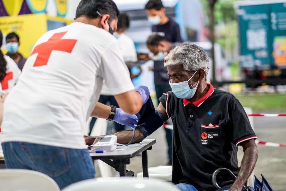 Kesihatan Komuniti Mudah Alih (CHoW) menyokong keperluan kesihatan mental masyarakat – khususnya pekerja migran – melalui kegiatan bagi menggalak penjagaan kesihatan mental.