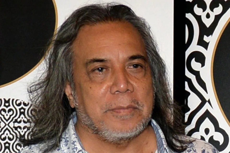 SELEBRITI: Papa 'Rok' Ramli Sarip dilantik Duta Bahasa pada 2015.