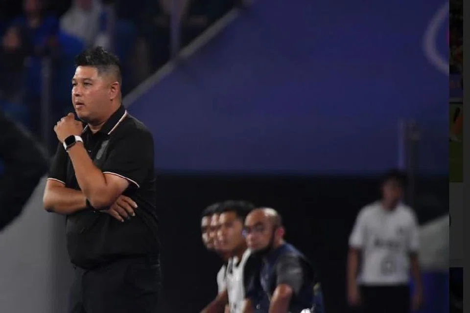 Aidil Sharin Sahak, ketua jurulatih pasukan Liga Super Malaysia (MSL) Kuching City FC, bersedia untuk menyumbang kepada bola sepak Singapura, mengimpikan peluang memimpin skuad kebangsaan selepas bertahun-tahun mengasah kemahiran di luar negara.