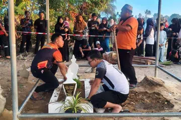 upsi, kemalangan, bas, nurly sahirah