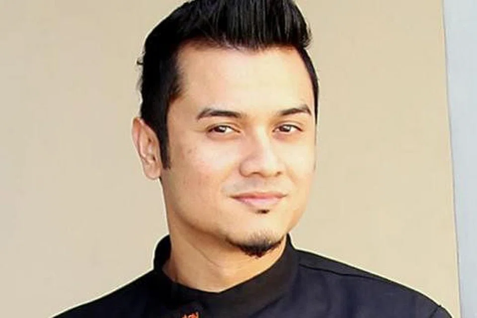 MENERUSKAN TRADISI: SukaSucre Bistro milik Dato' Fazley Yaakob (gambar atas) berorientasikan keluarga dengan kesemua ahli keluarganya turut terlibat. Bistro ini juga terletak di bangunan dan tanah milik keluarganya. - Foto KULINARY AFFAIRS