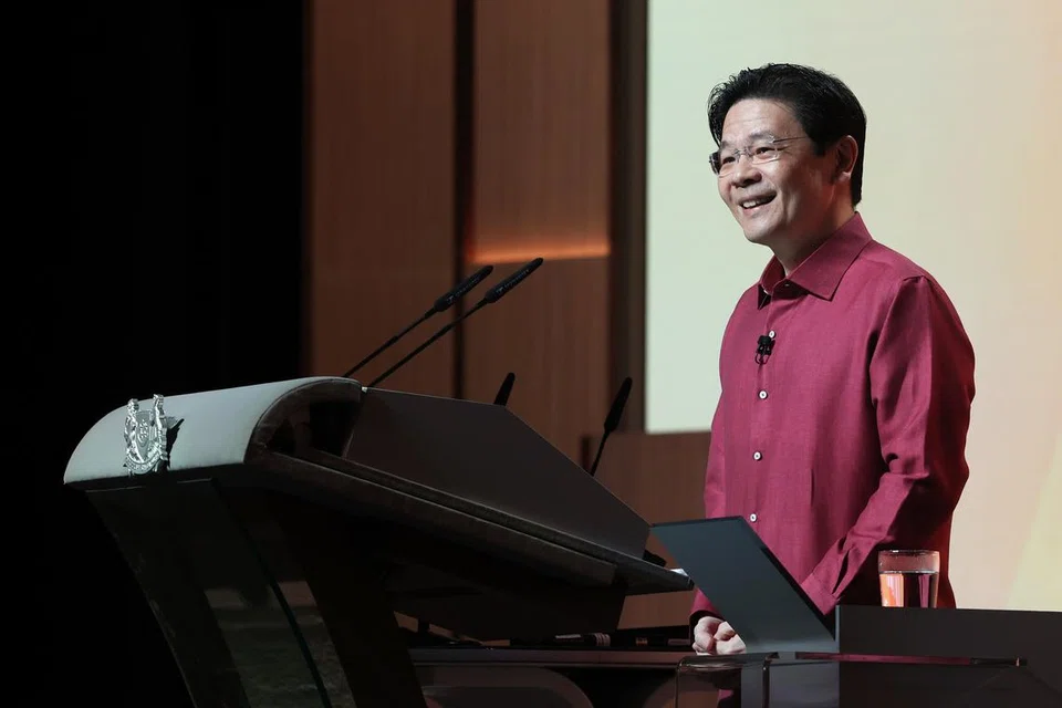 Perdana Menteri, Encik Lawrence Wong, semasa memberi ucapan sulung semasa Rapat Hari Kebangsaan 2024 di Institut Pendidikan Teknikal (ITE) Kolej Central Ang Mo Kio pada 18 Ogos. 