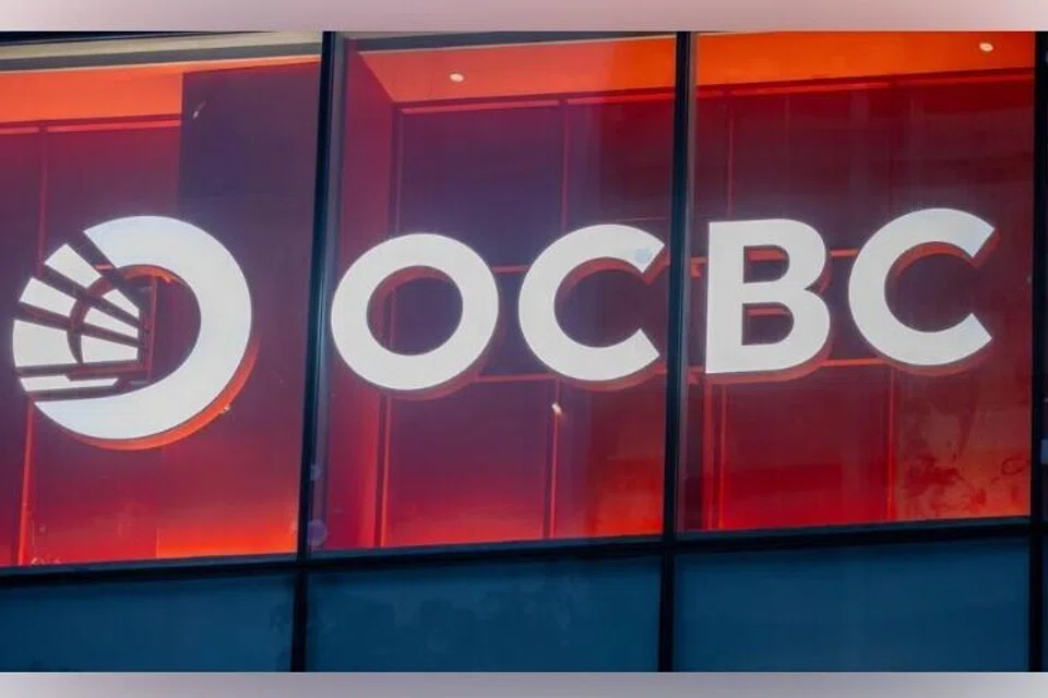OCBC, dagangan emas fizikal, Bank of Singapore (BOS)