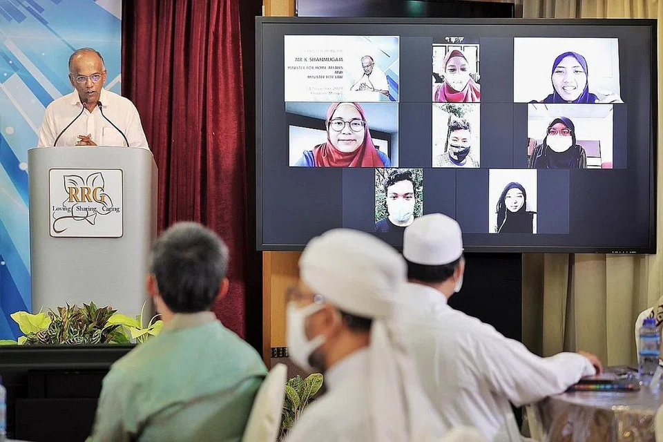PERANGI ANCAMAN: MCCY telah anjurkan beberapa Seminar Memerangi Pengganasan untuk memberi maklumat terkini mengenai ancaman pengganasan dan radikalisasi dalam talian kepada lebih 500 badan agama. - Foto fail