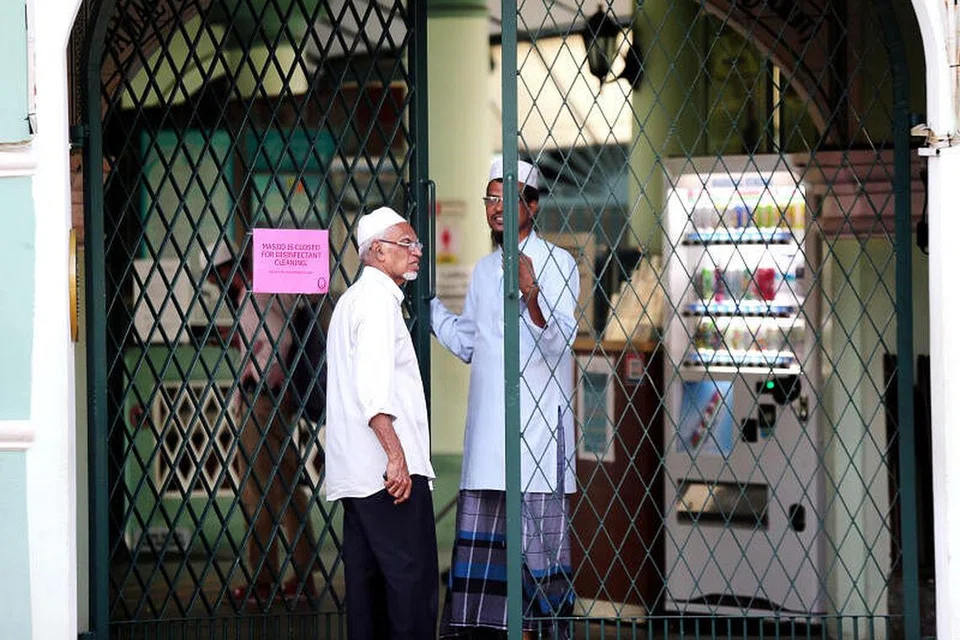 DITUTUP BAGI KERJA PEMBERSIHAN: Masjid Jamae Chulia di South Bridge Road merupakan antara empat masjid yang mula ditutup pada 12 Mac. Kesemua masjid lain di Singapura akan ditutup bagi kerja pembersihan bermula 13 Mac.