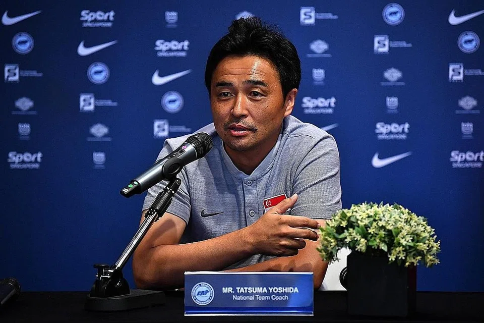 Jurulatih pasukan bola sepak nasional, Tatsuma Yoshida. - Foto BH oleh LIM YAOHUI