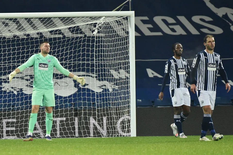 DALAM BAHAYA: West Brom hanya mempunyai baki sembilan perlawanan untuk menyelamatkan diri mereka tersingkir daripada Liga Perdana buat kali kelima. - Foto REUTERS 